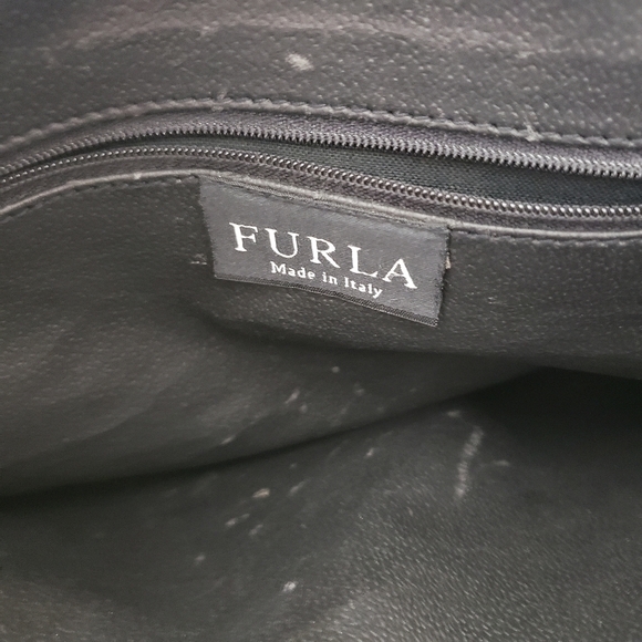 Furla black leather reptile alligator texture purse - Picture 8 of 11